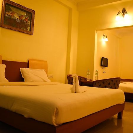 Ulo Hill Breeze Yelagiri Exterior foto