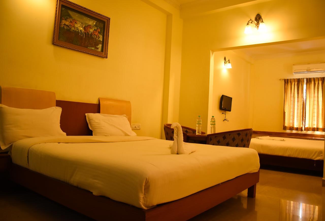 Ulo Hill Breeze Yelagiri Exterior foto